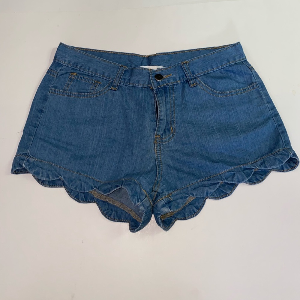 Ellison Short